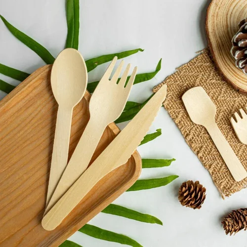 Wooden cutlery